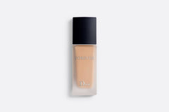 Dior Forever No Transfer 24H bottle close-up showing premium packaging and sleek bottle design