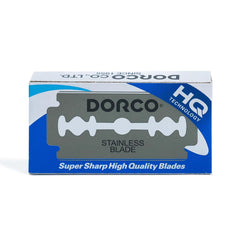 DORCO ST300 platinum close-up shows a sharp edge for precise shaving.