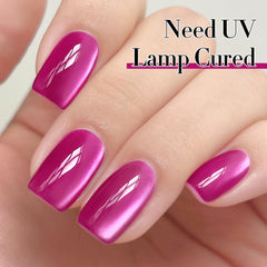 Double Rhythm Holographic Glitter Sheen 15ml captures sparkling depth for festive nails.
