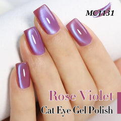 Double Rhythm magnetic glitter cat eye effect close-up highlights luminous depth.
