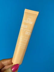 Papayaluronic texture close-up reveals silky, hydrating formula from Dr. PawPaw.