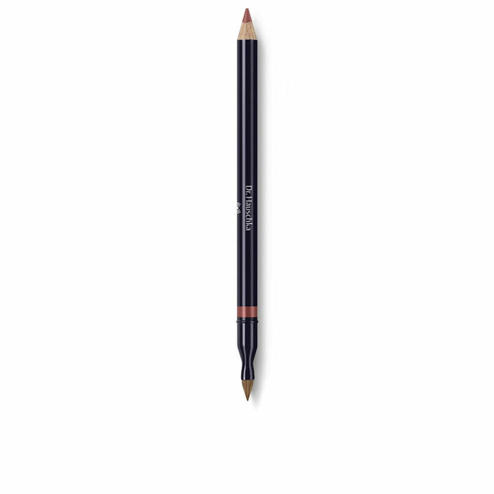 Dr. Hauschka Cumaru lip liner in shade 04 for precise lip definition and natural finish.