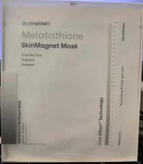 Dr.nineteen Hydrogel Mask being applied for soothing hydration