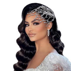 Eiaork bridal headband crystal detail showcases sparkling rhinestones for a timeless wedding look.
