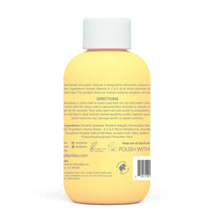 ella+mila Jojoba Nail Polish Remover cap for mess free application