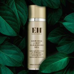 Emma Hardie Moringa Light Cleansing Gel removes eye makeup gently