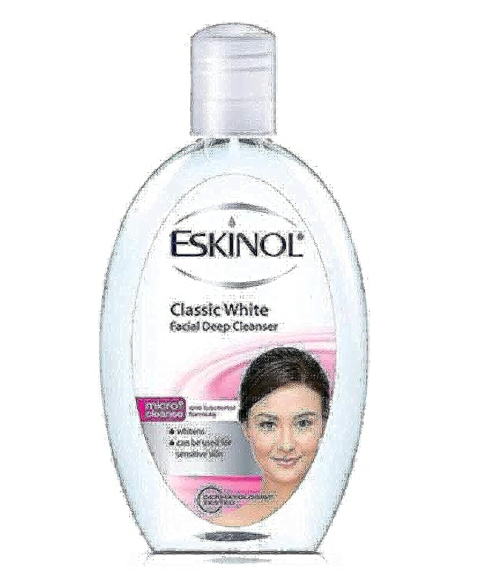 Eskinol Naturals Facial Cleanser Classic Clear bottle for a refreshing cleanse