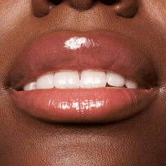 essence 10-hour hydration delivers long-lasting gloss and soft lips