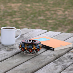 EVANILIFE windproof ceramic jar with lid keeps contents tidy and odor-free.