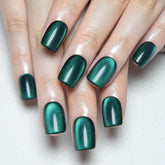evpct Green Cat Eye extra-short nails with emerald glitter for chic everyday wear