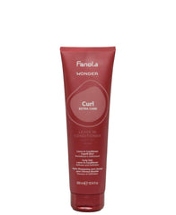 Fanola Wonder Hydrating Leave-In Conditioner bottle delivering nourished curls all day