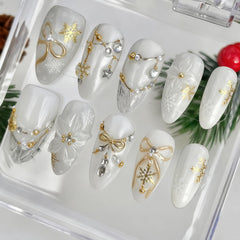 FDSQHSA winter press-on nails in almond shape for a festive, salon-like manicure.