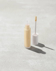 Fenty Beauty Pro Filt’r Instant Retouch Concealer 105 bottle showing longwear coverage.