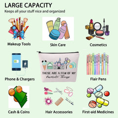 FOTAP F-things Mouse travel bag held in hand for on-the-go packing