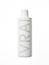Fragonard Vrai bottle front view, 250 ml packaging for daily use.