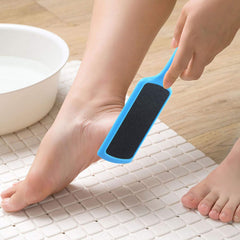 Fu Store waterproof and washable foot scrubber for easy maintenance.