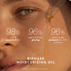 Furtuna Skin Biphase Oil pour blends olive oil and leaf water for smooth application.