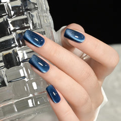GAOY translucent UV gel bottle ideal for easy color layering during curing