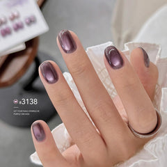 GAOY UV gel nail polish ready for easy self-application and curing.