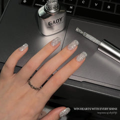 GAOY UV light cure polish in action for quick at-home drying.