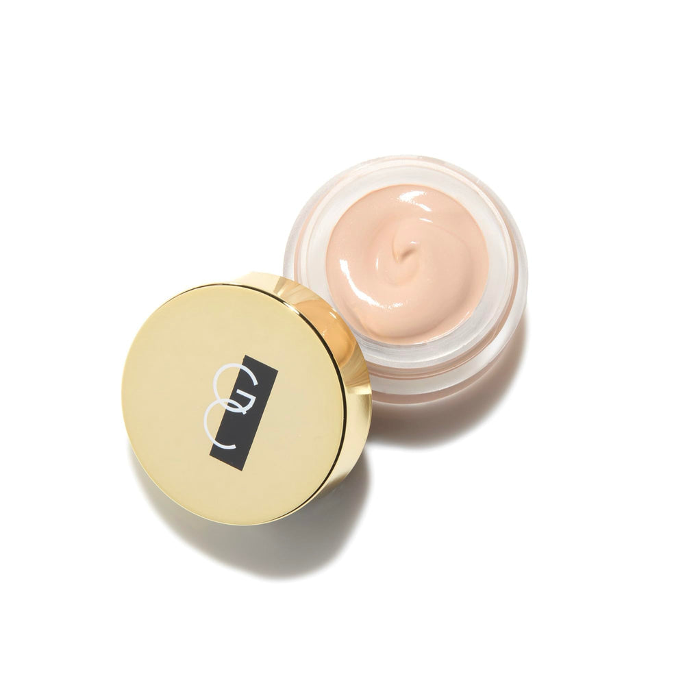 Gerard Cosmetics Clean Canvas Fair eyelid primer on lid for even color and longer wear