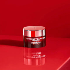 Applying Timexpert Lift on the hand to demonstrate daily moisturization.