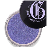 Giselle Blue Sapphire loose eyeshadow compact delivers vibrant blue pigment with a sapphire undertone.