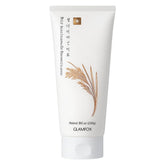 Glamfox Rice Niacinamide Foam Cleanser bottle close-up highlighting hydrating cleansing