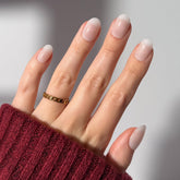 Glamnetic Milk Bath nails pack: 30 pieces in 12 sizes for a custom fit.