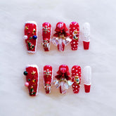 GLORS Christmas press-on nails snowman design for a festive, party-ready look.