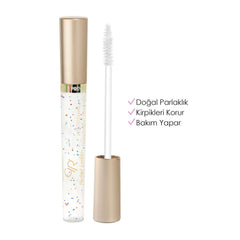 Golden Rose Perfect Lashes mascara with vitamin spheres demonstrates nourishing formula for lashes.