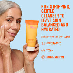 Foaming-lather texture of Good Molecules Hydrating Cleansing Gel delivers light cleansing without dryness.