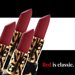 GXVE Original Me lipstick color swirl highlights vivid pigment and smooth glide.