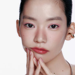 HERA Rouge Classy Pink Charm swatch demonstrates rich color payoff for everyday wear