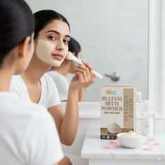 Herbs Botanica facial treatment palette showing smooth clay texture ready to mix.