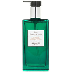 Hermès Eau d'Orange Verte shower gel emphasizes soft skin and shiny hair.