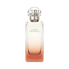 Hermès Un Jardin Sur La Lagune bottle closeup for everyday elegance.