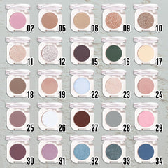 HHLTOH application brush stroke illustrating smooth, blendable eye color.