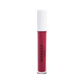 Honest Beauty Hydrating Liquid Lipstick application close-up with hyaluronic acid hydration.