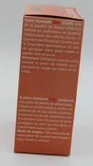 Idole carrot oil on soap surface highlighting nourishing beta-carotene benefits for skin.