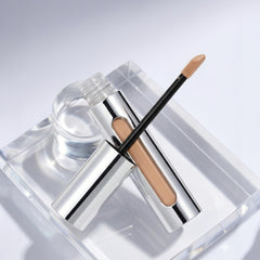Il Makiage concealer swatch on skin showing shade match