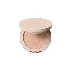 ILIA Lightshift Cream Highlighter Glint soft champagne glow on cheekbones