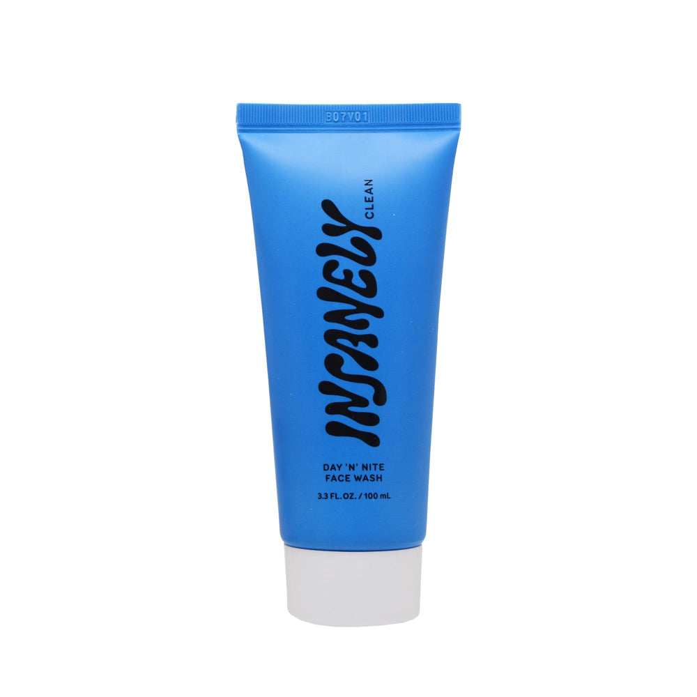 Insanely Clean Day Nite face wash foaming lather for daily cleansing and refreshment