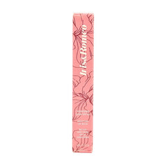 IRIS&ROMEO Weekend Skin Moisture Lip Balm SPF30 application demonstrates smooth hydration.