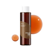 ISNTREE Green Tea Fresh Toner bottle showing oil-balancing and refreshing hydration.
