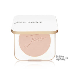 PurePressed Base SPF-coverage in Light Beige for a light matte finish