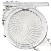 Janwana highlighter palette Tulip White glow on cheekbones for soft luminosity