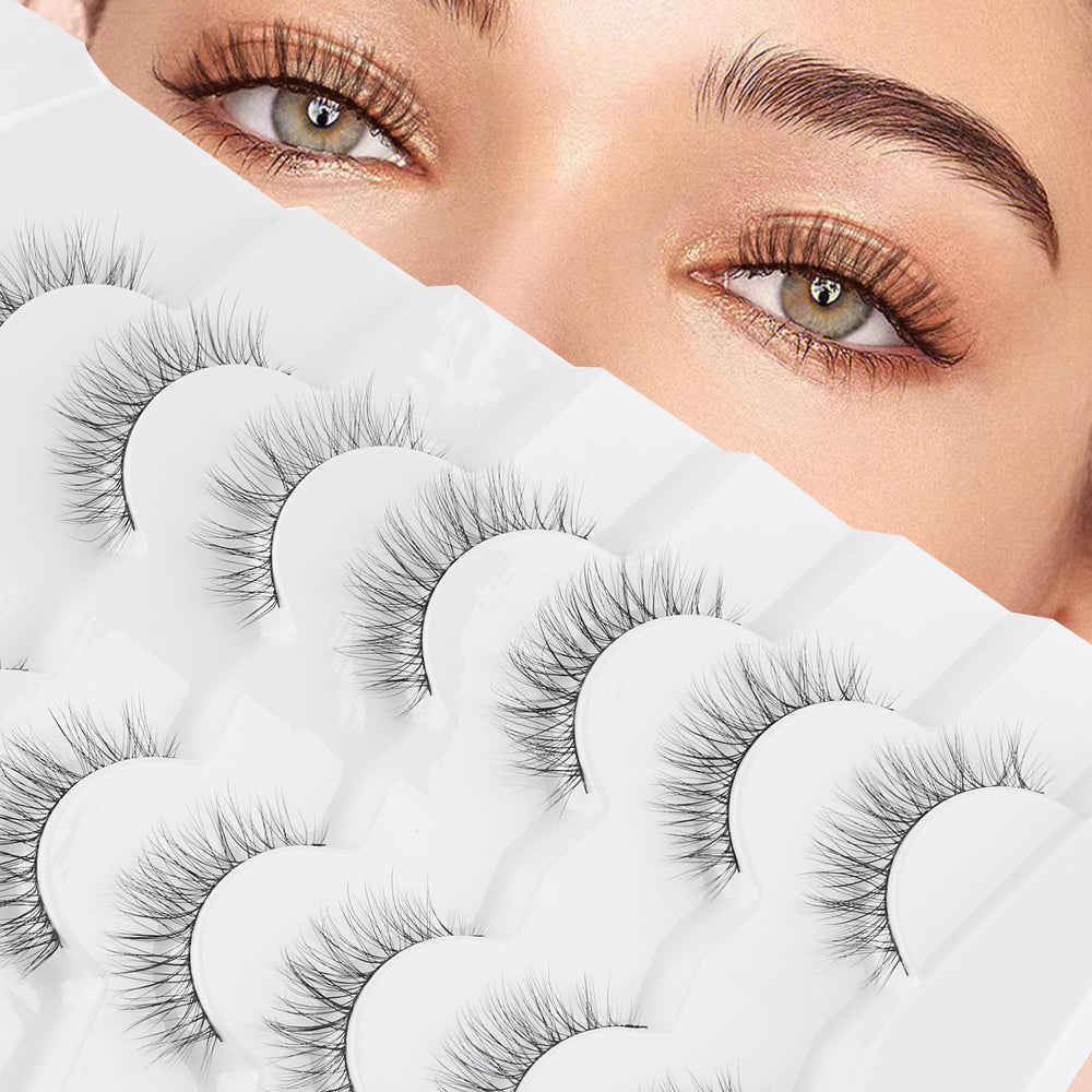 Jiocolor wispy lashes natural look 7-pair set for subtle everyday enhancement.
