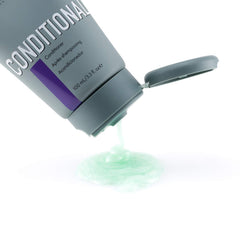 Shiny, conditioned hair with healthy look after Johnny B. conditioner