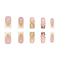 Jremg glossy acrylic nails with leopard print for statement style.